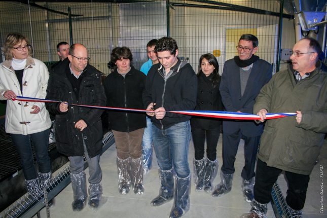 Olivier Dutrain inaugure le bâtiment qui marque officiellement le début de sa nouvelle activité.