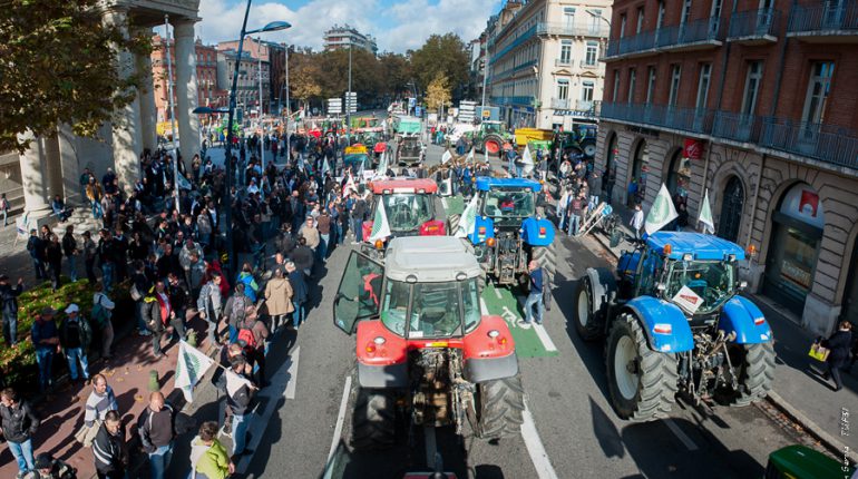 Une mobilisation à la mesure de la crise morale des campagnes.