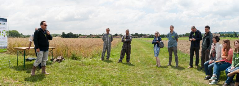 Éric Justes, de l’INRA Toulouse, présente le programme MICMAC sur les cultures associées.