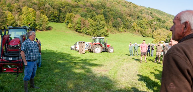 Jean-Yvon Masse (à gauche) mobilise le canton d'Aspet pour lutter contre la fermeture des paysages de montagne