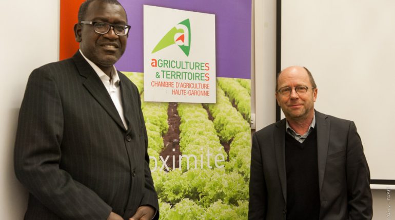 Youssoupha Diallo, du Ministère de l’agriculture du Sénégal, et Yvon Parayre, président de la Cahmbre d'agriculture 31.