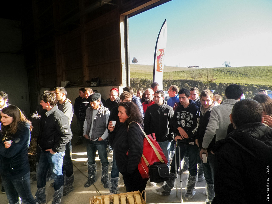 Cliquez sur la photo pour agrandir robot de traite, Sébastien Albouy, Eric Gesta, SOAL, Trait d'union paysan, tup, tup31, élevage, céréales, viticulture, vaches, bovins, Toulouse, ovins, lait, viande, chevaux, brebis, chèvres, environnement, paysans, Haute-Garonne, chambre d'agriculture, agriculture, photos ©Sébastien Garcia